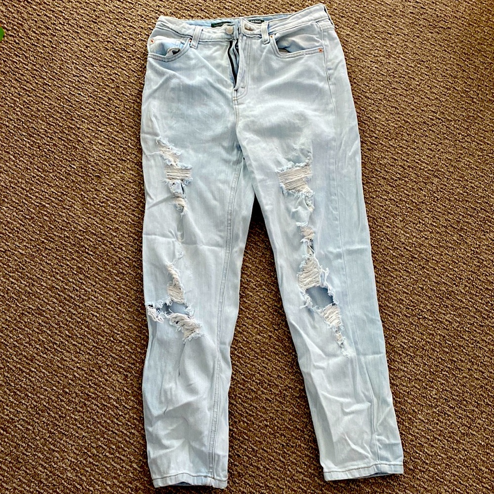 Mom Jean